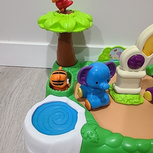 Fisher Price Amazing Animals Spinnin' Around Musical Zoo Playset WORKS - Picture 2 of 14